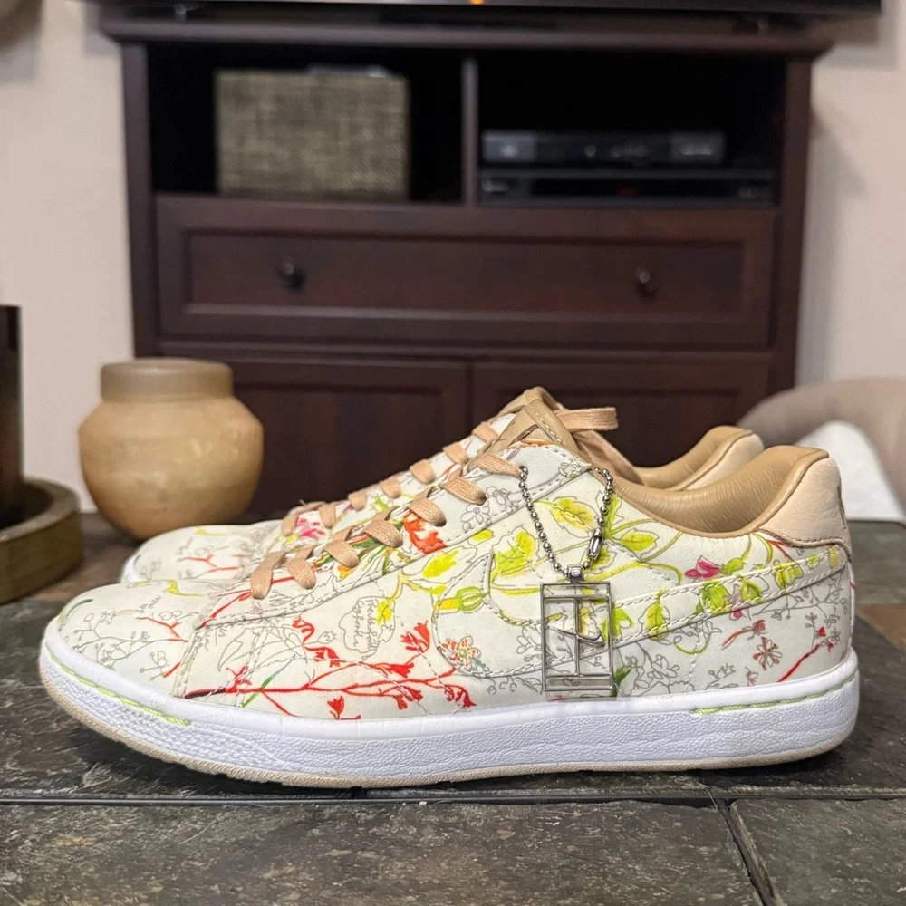Nike Liberty Of London x Wmns Tennis Shoes